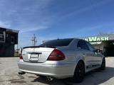 Mercedes-Benz E 320 2003 года за 3 700 000 тг. в Актау – фото 3