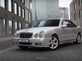 Mercedes-Benz E 320 2001 годаfor5 200 000 тг. в Алматы