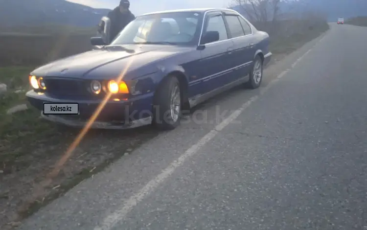 BMW 530 1990 года за 1 300 000 тг. в Алматы