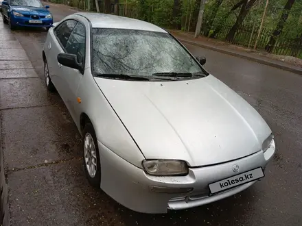 Mazda 323 1996 года за 950 000 тг. в Алматы – фото 2