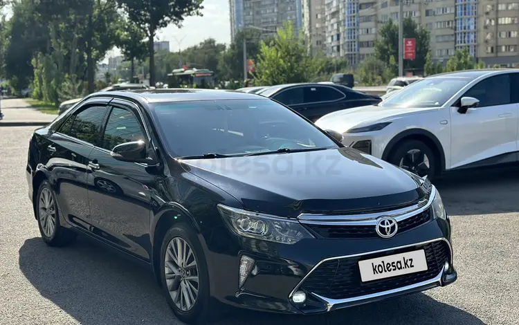 Toyota Camry 2017 года за 14 000 000 тг. в Алматы