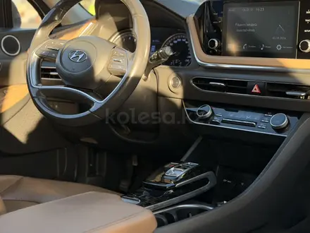 Hyundai Sonata 2023 года за 10 000 000 тг. в Алматы – фото 23