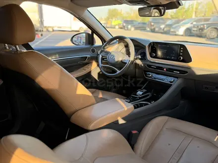 Hyundai Sonata 2023 года за 10 000 000 тг. в Алматы – фото 24