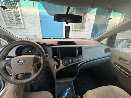 Toyota Sienna 2014 года за 11 500 000 тг. в Жанаозен – фото 9