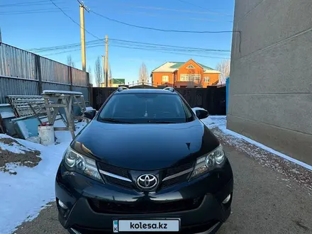 Toyota RAV4 2014 года за 12 000 000 тг. в Актобе – фото 3