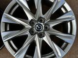 Оригинальные колеса в сборе Mazda Cx-5 с датчиками давления и колпачками за 550 000 тг. в Уральск – фото 4