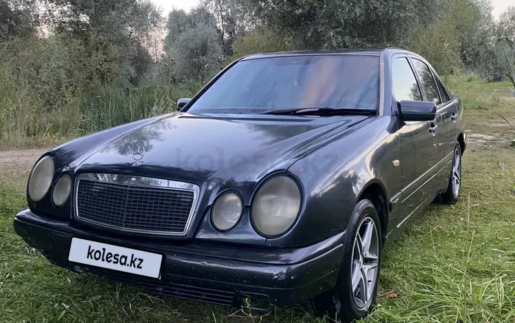 Mercedes-Benz E 230 1996 годаүшін2 383 383 тг. в Урджар