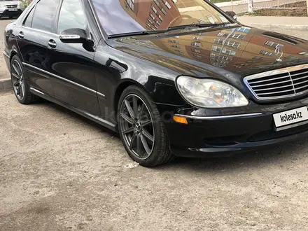 Mercedes-Benz S 55 2002 года за 8 000 000 тг. в Астана – фото 40