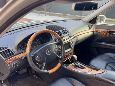 Mercedes-Benz E 320 2002 года за 5 500 000 тг. в Алматы – фото 11
