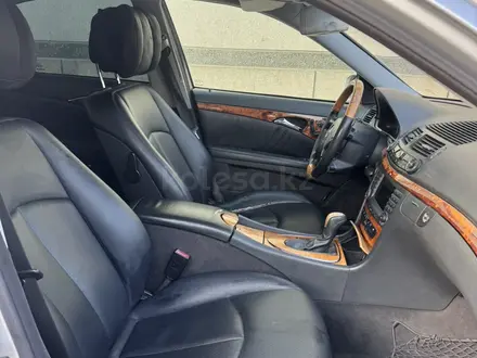 Mercedes-Benz E 320 2002 года за 5 500 000 тг. в Алматы – фото 14