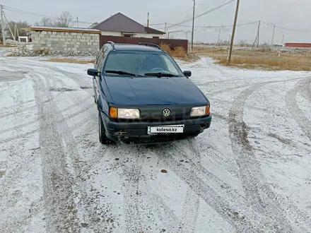 Volkswagen Passat 1992 года за 1 200 000 тг. в Семей
