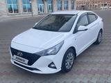 Hyundai Accent 2022 года за 9 000 000 тг. в Актау – фото 2