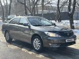 Toyota Camry 2005 годаfor6 500 000 тг. в Алматы – фото 2