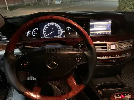 Mercedes-Benz S 500 2006 года за 7 300 000 тг. в Алматы – фото 10