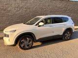 Hyundai Santa Fe 2021 года за 15 466 000 тг. в Астана – фото 2