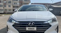 Hyundai Elantra 2019 года за 8 300 000 тг. в Тараз – фото 2