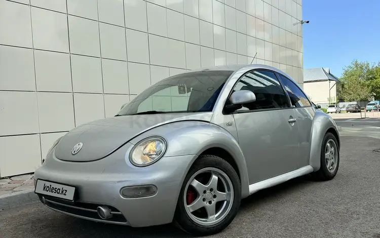 Volkswagen Beetle 2000 года за 2 800 000 тг. в Астана