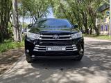 Toyota Highlander 2018 года за 18 800 000 тг. в Алматы