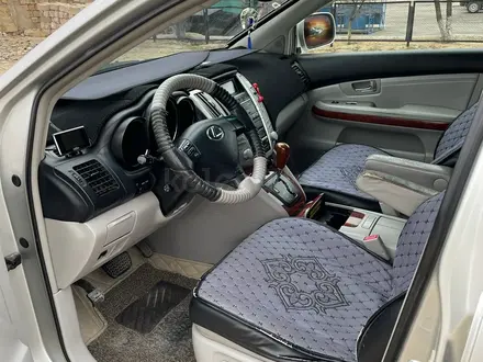 Lexus RX 330 2003 года за 7 000 000 тг. в Актау – фото 4