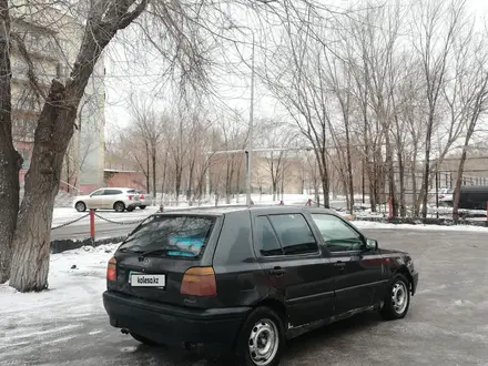 Volkswagen Golf 1993 года за 1 000 000 тг. в Караганда – фото 5