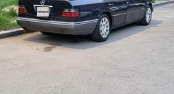 Mercedes-Benz E 280 1994 года за 2 700 000 тг. в Алматы – фото 2