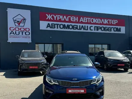 Kia Optima 2018 года за 9 450 000 тг. в Усть-Каменогорск – фото 2