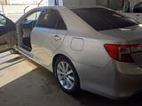 Toyota Camry 2014 года за 8 500 000 тг. в Атырау – фото 2