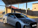 Hyundai Sonata 2021 годаүшін8 000 000 тг. в Шымкент – фото 2