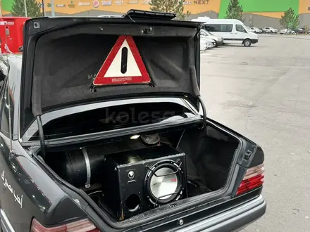 Mercedes-Benz E 280 1993 года за 3 000 000 тг. в Алматы – фото 14