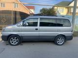 Hyundai Starex 2004 года за 3 600 000 тг. в Алматы – фото 2