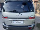 Hyundai Starex 2004 года за 3 600 000 тг. в Алматы – фото 3