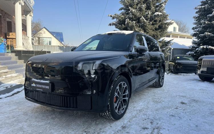 Lynk & Co 900 — миниатюра 5