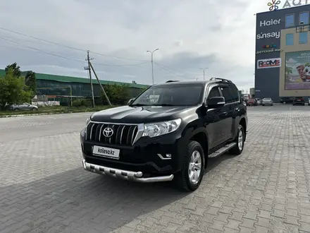 Toyota Land Cruiser Prado 2019 года за 22 000 000 тг. в Актобе