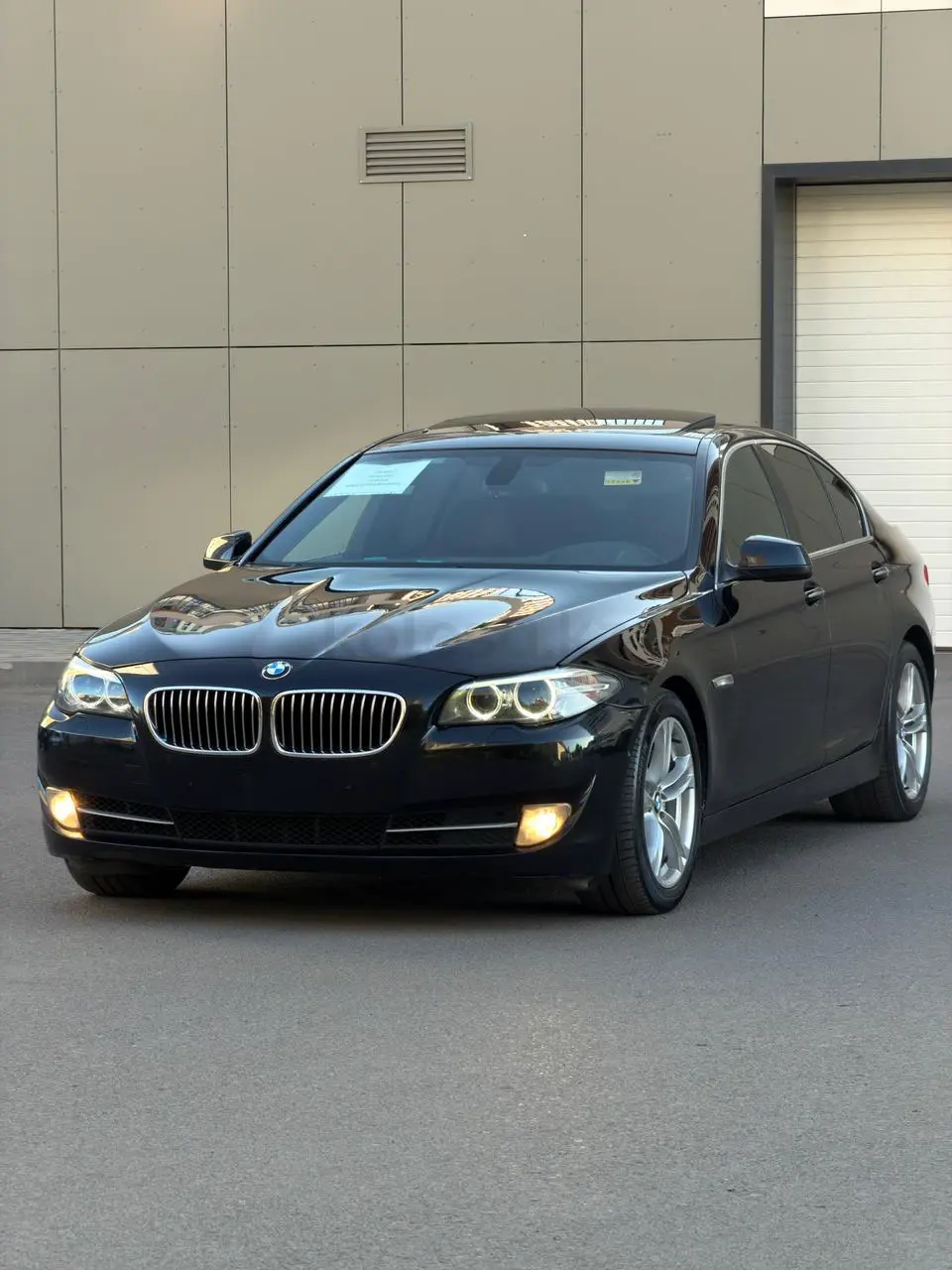 BMW 5 Series, 2011