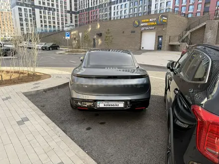 Zeekr 007 2024 года за 12 600 000 тг. в Астана – фото 2