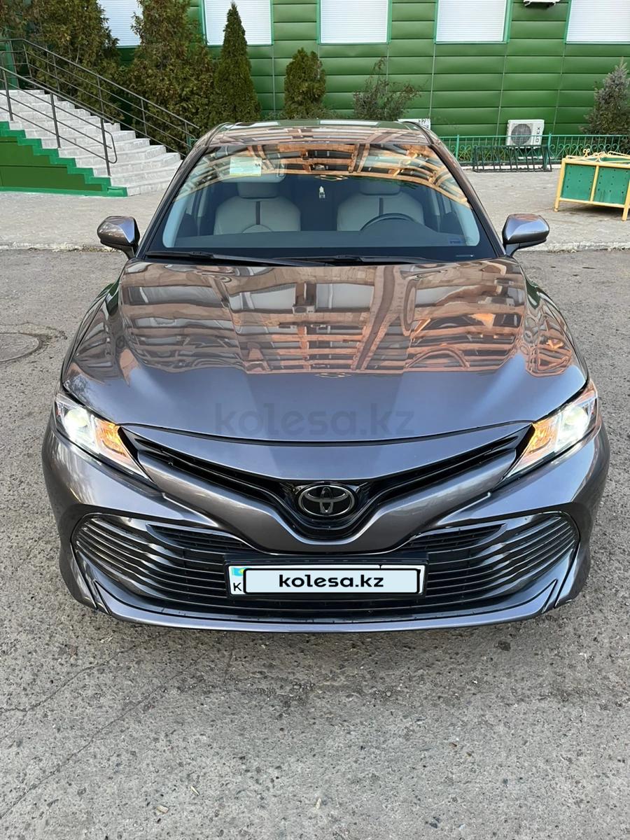 Toyota Camry 2020 г.