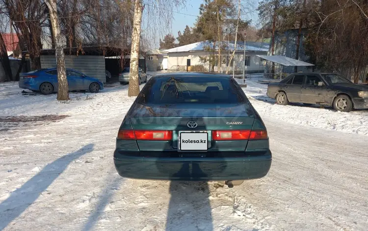 Toyota Camry 1997 годаүшін2 800 000 тг. в Алматы