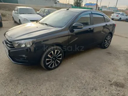 ВАЗ (Lada) Vesta 2017 года за 2 700 000 тг. в Уральск – фото 2