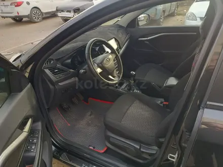 ВАЗ (Lada) Vesta 2017 года за 2 700 000 тг. в Уральск – фото 6
