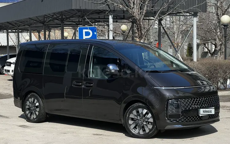 Hyundai Staria 2023 годаүшін20 500 000 тг. в Алматы