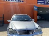 Mercedes-Benz C 320 2003 года за 2 200 000 тг. в Жанаозен