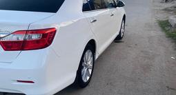 Toyota Camry 2014 года за 12 300 000 тг. в Костанай – фото 5