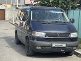 Volkswagen Multivan 1998 года за 5 800 000 тг. в Алматы