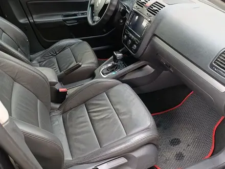 Volkswagen Golf 2008 года за 3 700 000 тг. в Алматы – фото 10