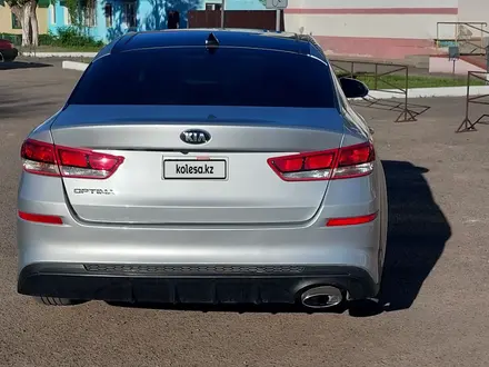 Kia Optima 2018 года за 6 500 000 тг. в Уральск – фото 3