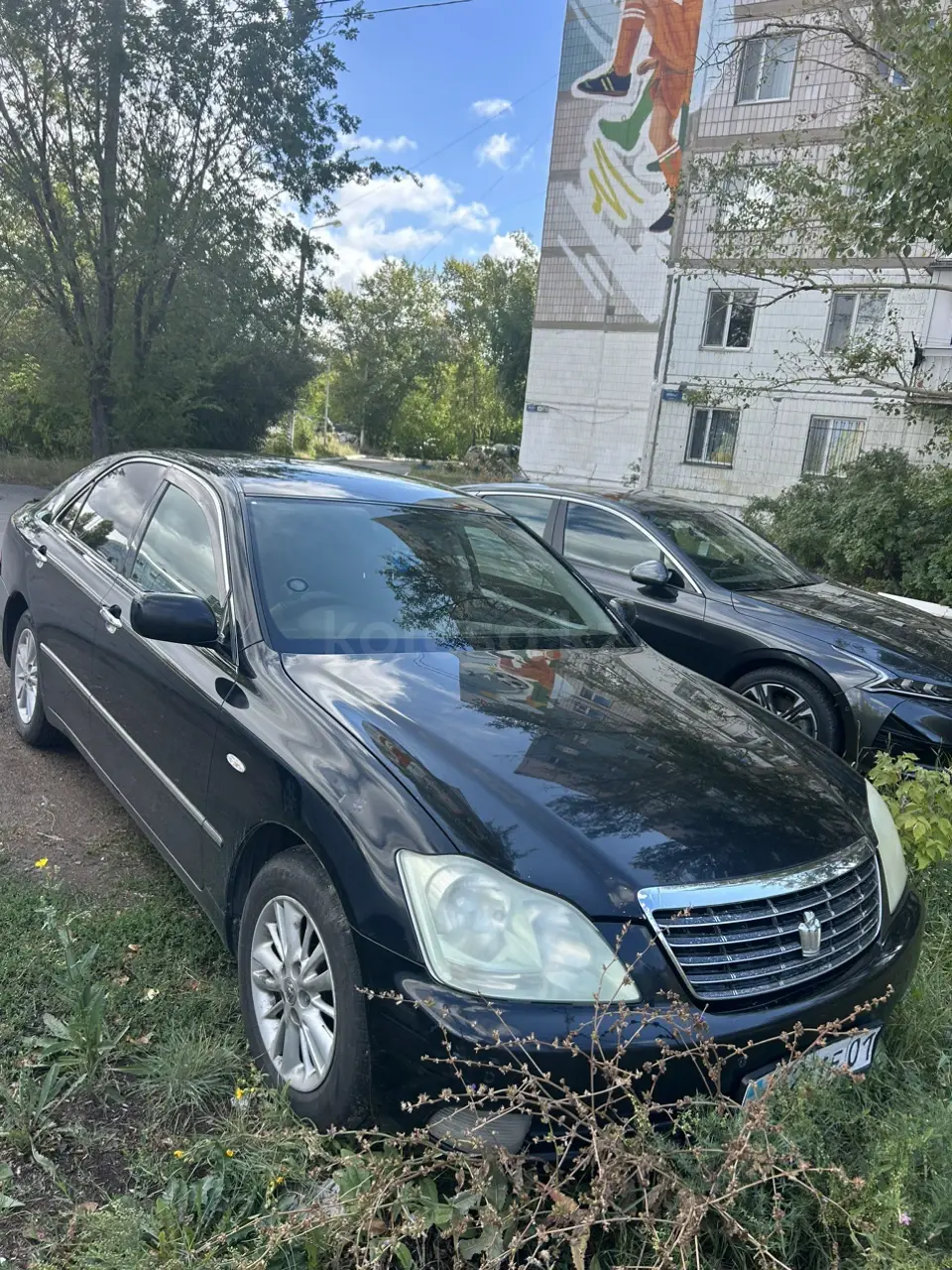 Toyota Crown, 2004