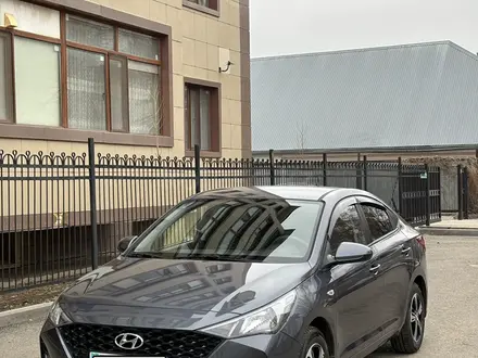 Hyundai Accent 2023 года за 10 000 000 тг. в Уральск – фото 3