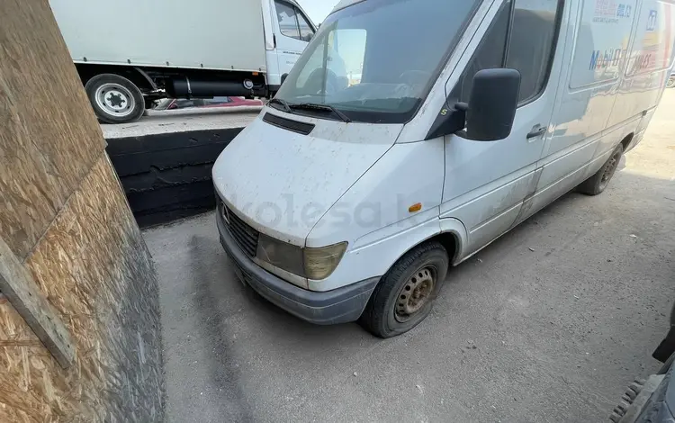 Mercedes-Benz Sprinter 2000 годаүшін2 400 000 тг. в Алматы