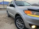 Hyundai Santa Fe 2011 года за 5 500 000 тг. в Актобе – фото 3