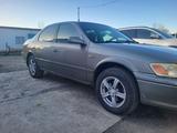 Toyota Camry 2000 годаүшін3 600 000 тг. в Усть-Каменогорск – фото 3